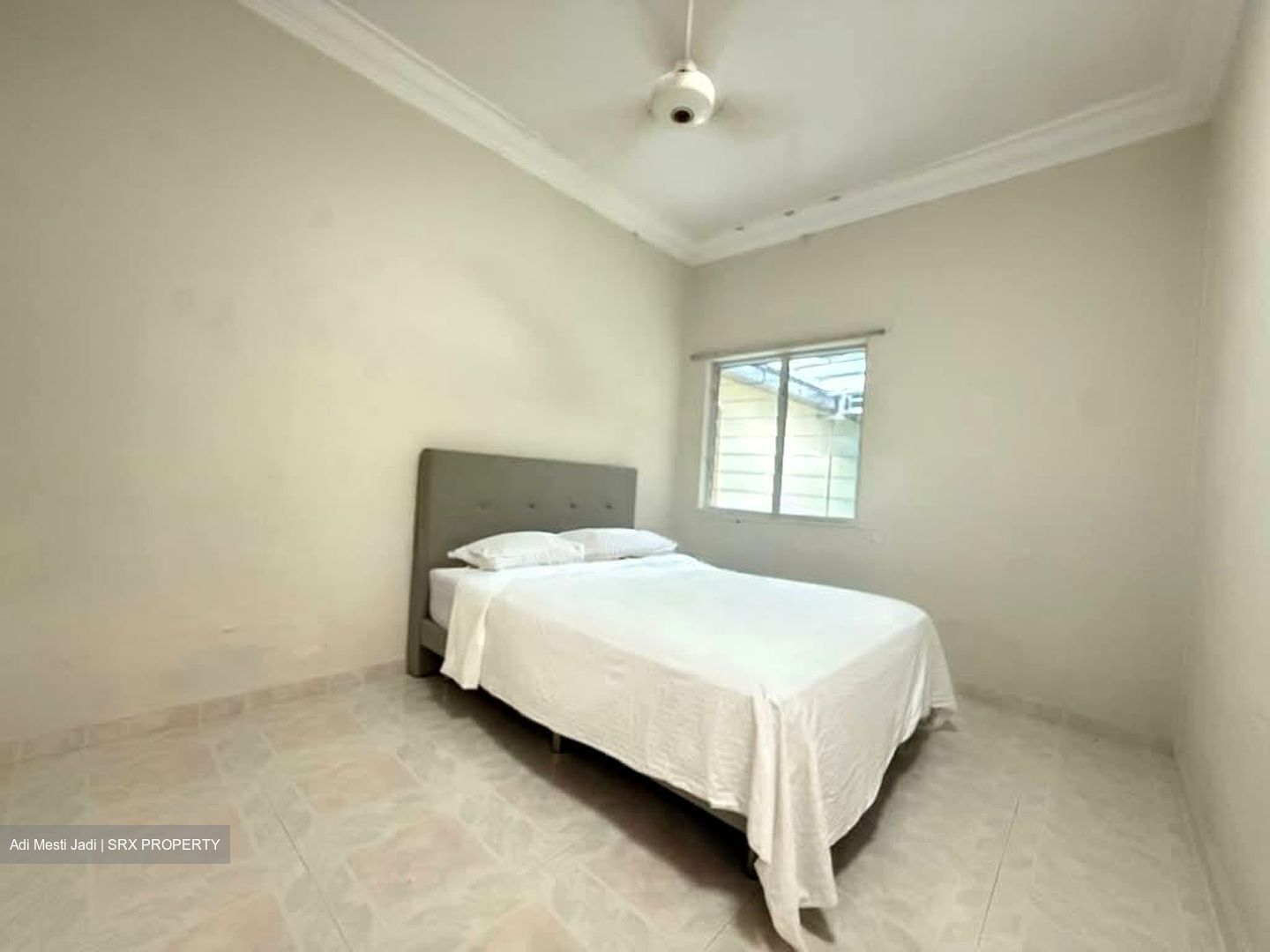 Opera Estate (D15), Terrace #560550181